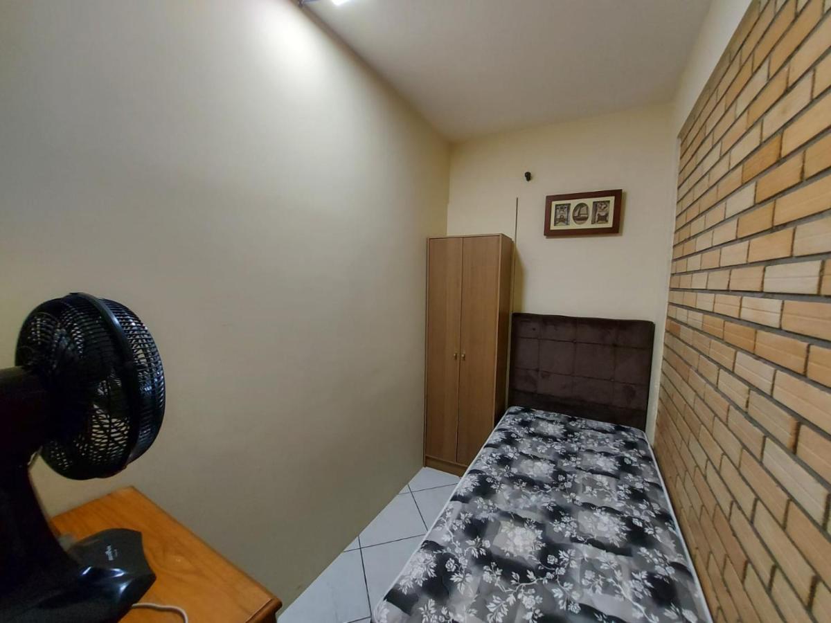 Apartamento 12 - Bombinhas - 200 Metros Da Praia Exteriör bild