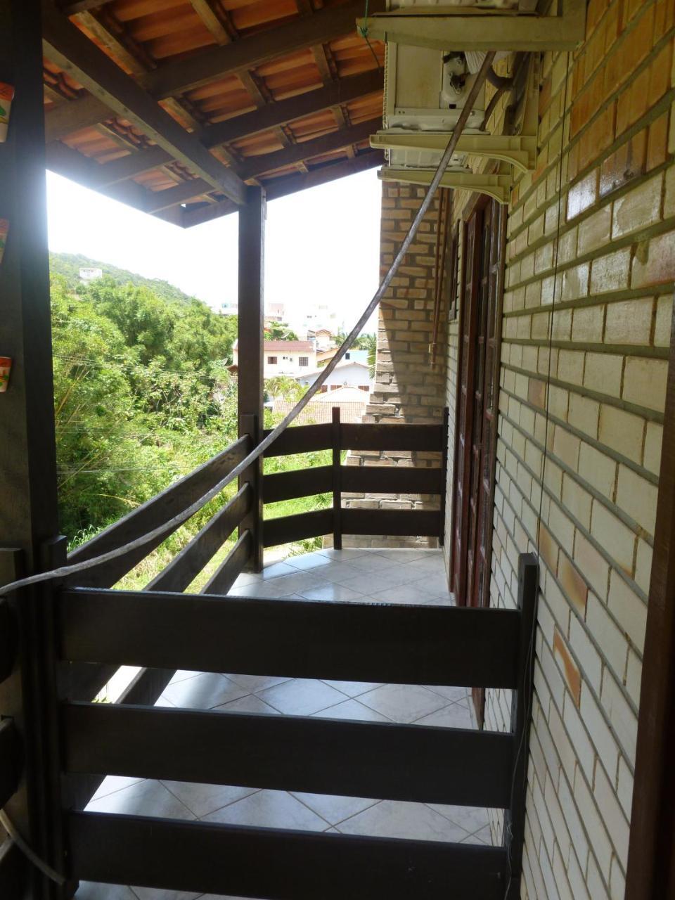 Apartamento 12 - Bombinhas - 200 Metros Da Praia Exteriör bild