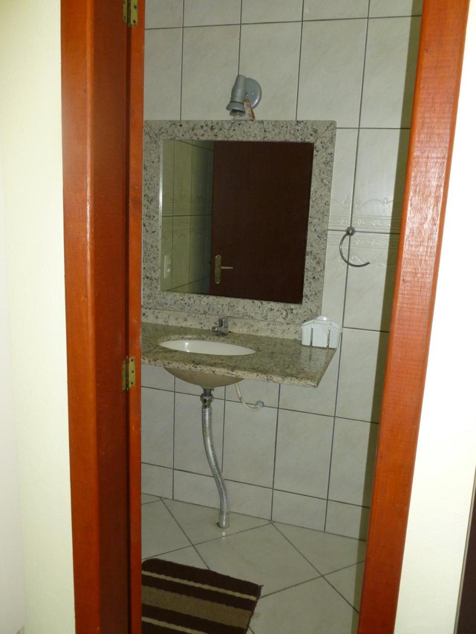Apartamento 12 - Bombinhas - 200 Metros Da Praia Exteriör bild